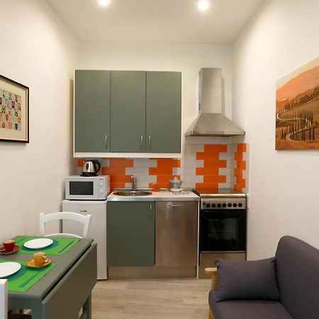 Sweetlittlehouse47 - Dentro Le Mura, Parcheggio Gratuito Siena Exterior photo