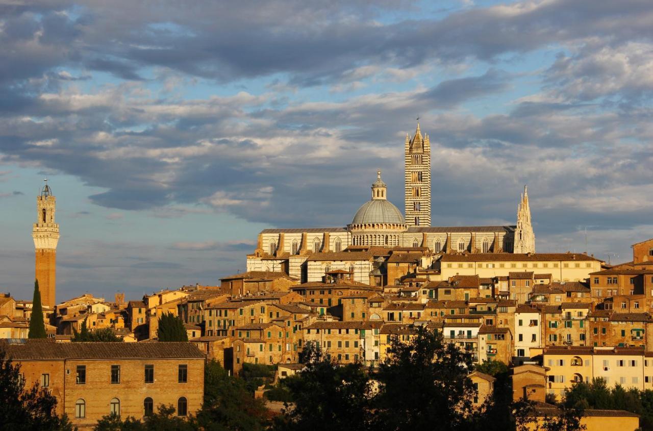 Sweetlittlehouse47 - Dentro Le Mura, Parcheggio Gratuito Siena Exterior photo